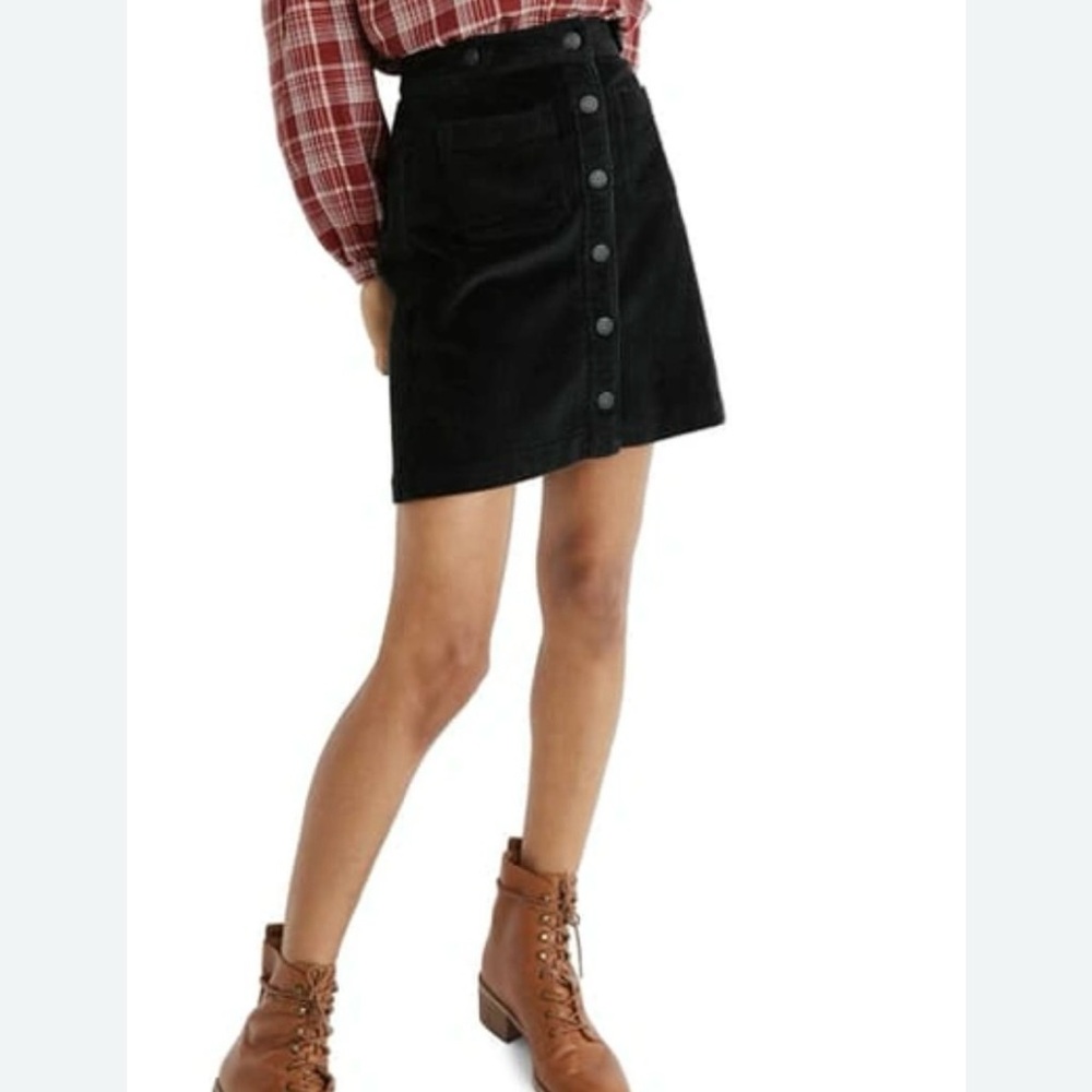 Madewell Black Button-Front Corduroy Skirt